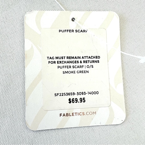 FABLETICS NWT Unisex Smoke Green Large Pockets Lightweight Nylon Puffer Scarf - Picture 14 of 16